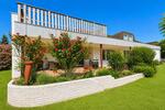 *** Hier läßt es sich leben *** Großzügiges Architektenhaus in begehrte, ruhiger TOP-Lage, mit Einliegerwohnung. - Zweifamilienhaus Henstedt-Ulzburg Ulzburg | Angebot:26382175