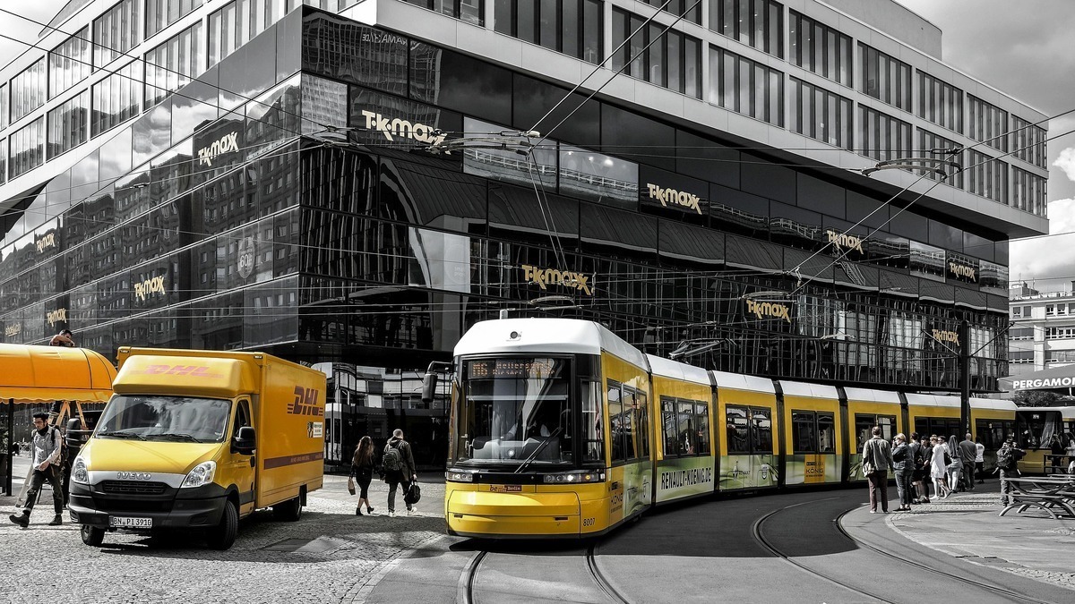 Mobilität & Verkehr in Norderstedt – Anbindung, Parken und ÖPNV im Überblick